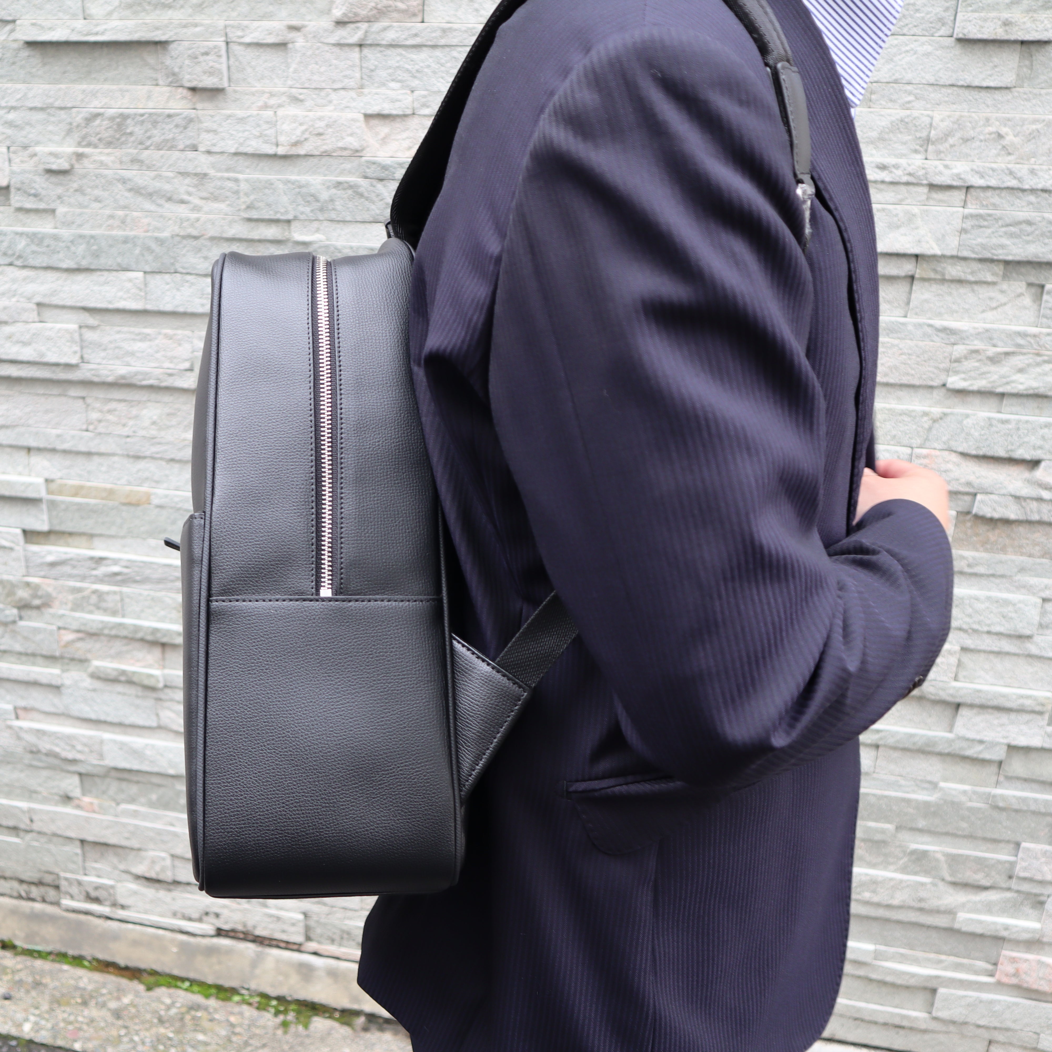 アワード バックパック スクエア